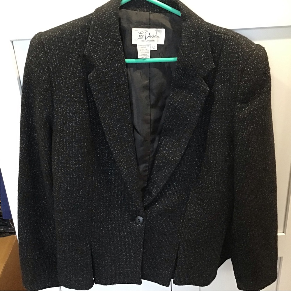 Beautiful dark teal tweed blazer.